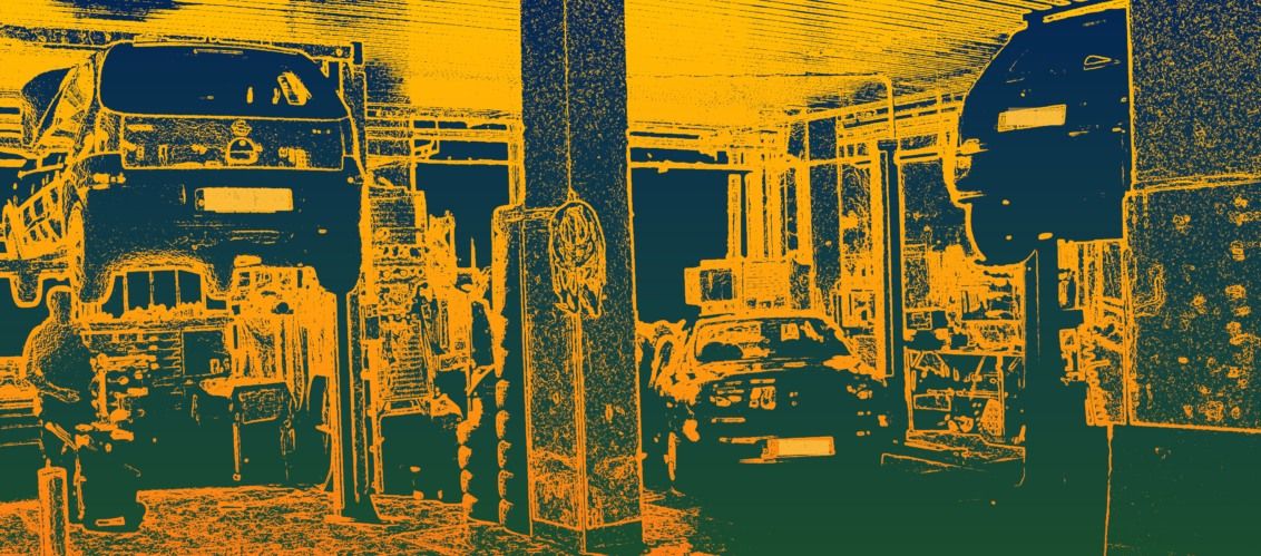 Kunstvolles Bild in gelbem Negativ-Effekt von Autoservice A. Häse